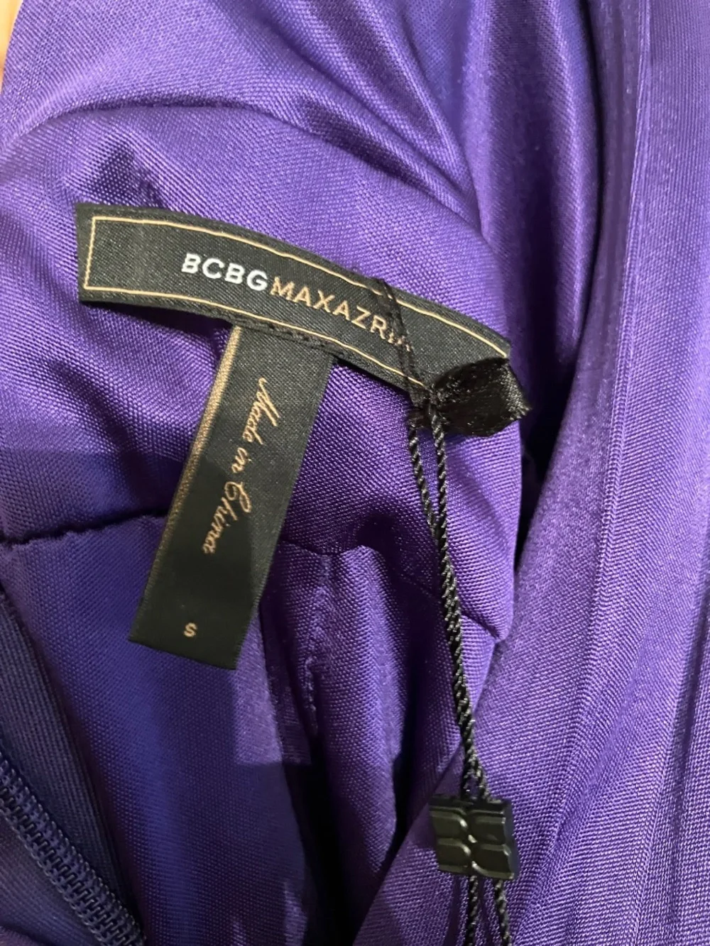 BCBGMAXAZRIA Mini Cocktail Dress (Small)